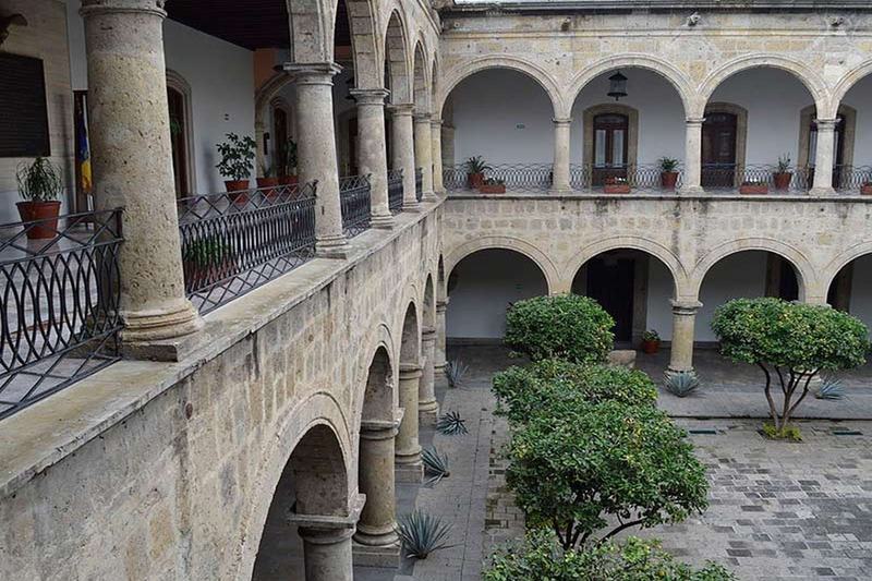 Oyo Nueva Galicia Hotel Гуадалахара Екстериор снимка